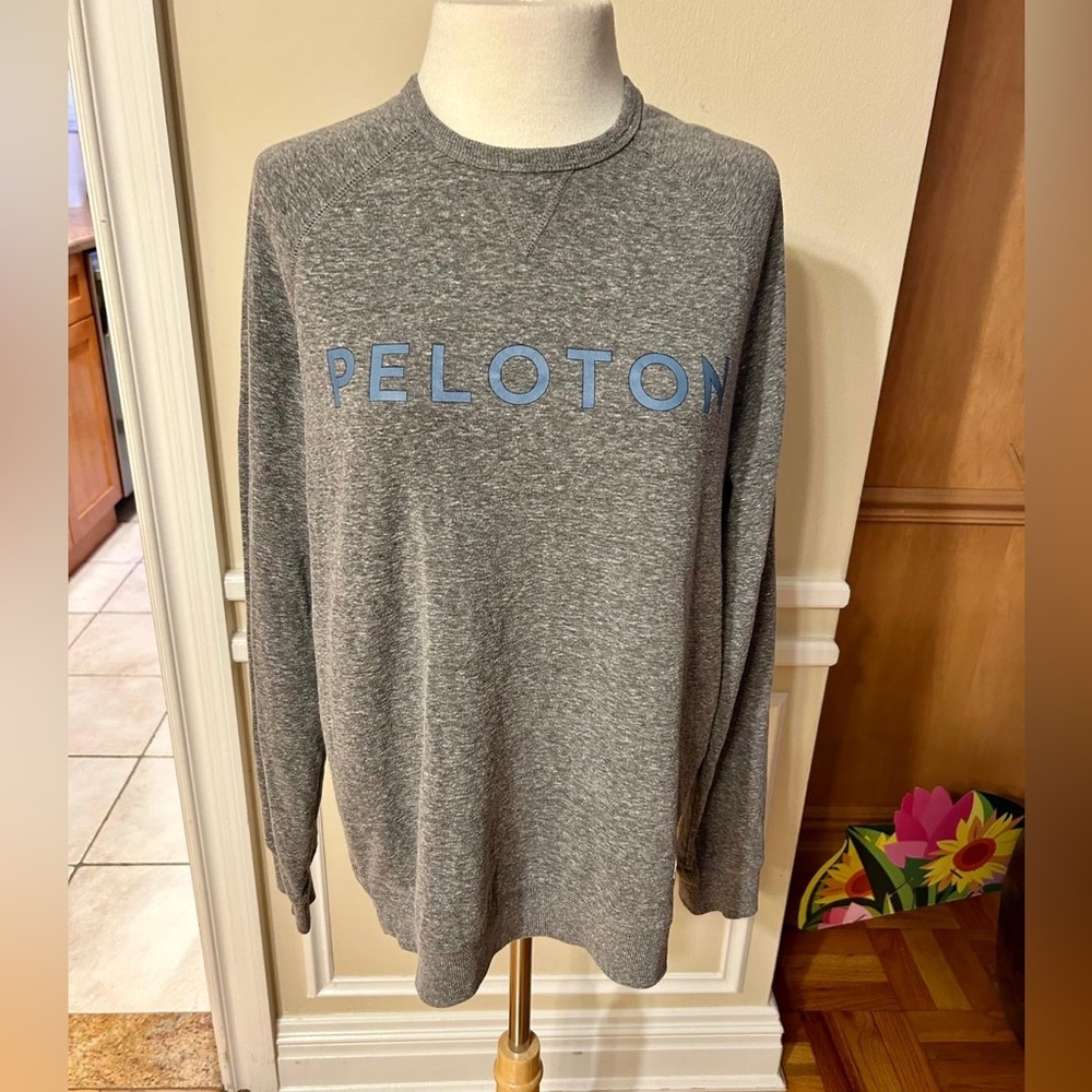 Peloton Gray Active Long Sleeve Graphic Knit Pullover Sweater - Men's Small